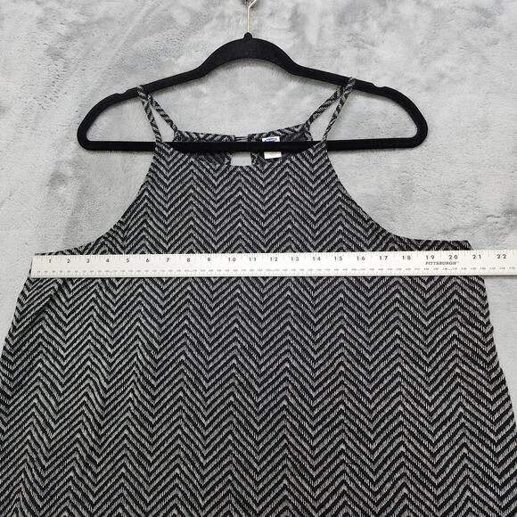Old Navy Top Womens XL Black Chevron High Square Neck Tank Button Back Modal - Picture 7 of 9